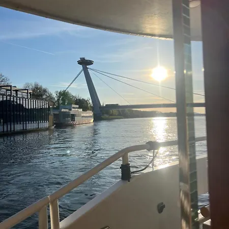 Donald Eurovea * Братислава